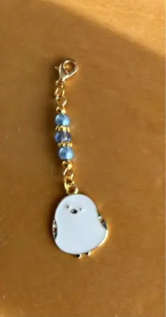 即購入不可❤️ハンドメイド❤️シマエナガチャーム ❤️青いビーズ付き1点の価格