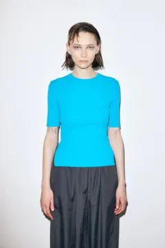 新品未使用⭐︎någonsstans ナゴンスタンス　クロップドプルオーバー 2026年最新】ナゴンスタンス nagonstans プルオーバーの人気アイテム