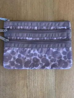 LeSportsac レスポートサック 3連ポーチ レオパード柄のサムネイル