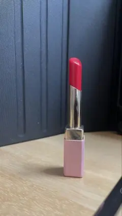 クレドポーボーテ　マニフィカトゥールレーブルn 2リップクリームレッド