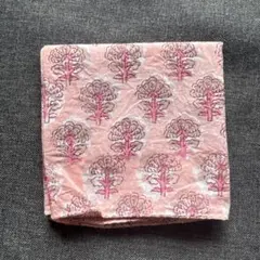 MEKEARISA ハンカチ
