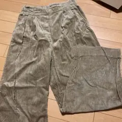 コーデュロイパンツ