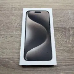 Apple iPhone 15 Pro スペースブラックの箱