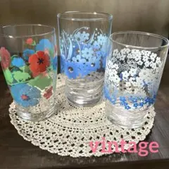昭和レトロポップ︎✦︎ヴィンテージ︎✦︎ピンク 水色 白 花柄︎✦︎グラス︎✦︎コップ︎✦︎3個