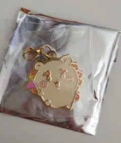 ちいかわパーク　メタルチャーム　シーサー