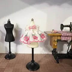 再販【ハンドメイド】フラワー刺繍ワンピース(濃いピンク)＊赤ちゃんサイズ