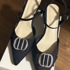 RANDA ビジューパーツストラップパンプス　ブラック ミュール
