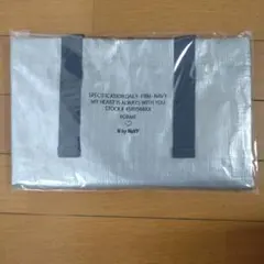 新品　未使用 FORME x N by NaVY お仕事サブバッグ トートバッグのサムネイル
