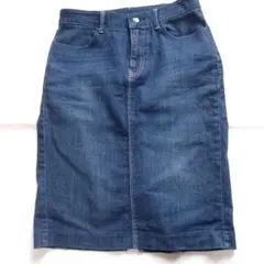 UNIQLO ダークデニム タイトスカート