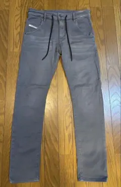 【美品】DIESEL ジョグジーンズ KROOLEY-Y-NE W28