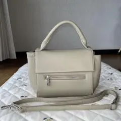 レプシィム　ショルダーバッグ