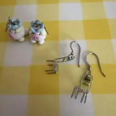 ハンドメイド ブタちゃんピアス　ワイヤーチェアーピアス 2Pセット　新品未使用
