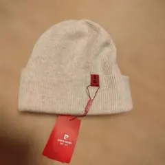 Pierre Cardin ニット帽 ホワイト 新品タグ付き　ウール100%