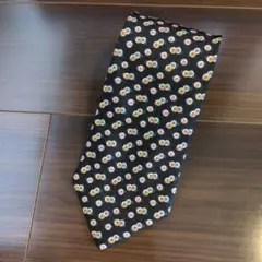 サルヴァトーレフェラガモ　ネクタイ