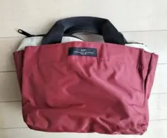 サザビー 赤いトートバッグ