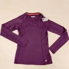 フォーエバー２１ トレーニング　長袖Ｔシャツ　新品！