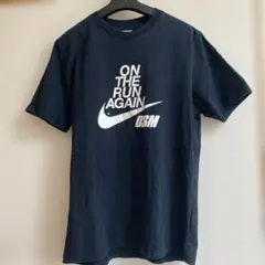 NIKE Tシャツ ON THE RUN AGAIN DSM