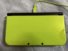 ニンテンドー3DS LL ライムグリーン　カセット付き