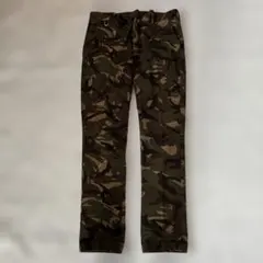 ナノユニバース　迷彩柄　パンツ