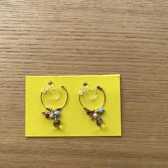 ビーズ付きゴールドフープイヤリング