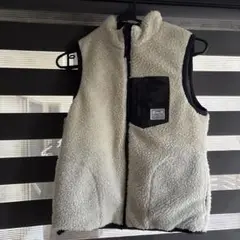【美品】アイボリー フリース ベスト 140cm