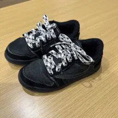 2026年最新】nike トラヴィススコット キッズの人気アイテム - メルカリ