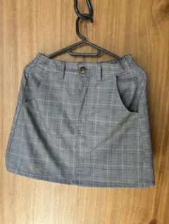 グレー系チェック ミニスカート ボタン付き