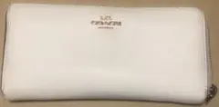 COACH コーチ　ホワイトレザー 長財布