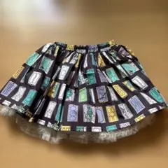 お値下げ 新品 ディズニー モンスターズインク スカート 100cm ディズニーのサムネイル