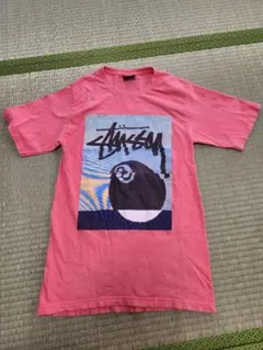 Stussy　エイトボール　 ピンク Tシャツ グラフィックプリント