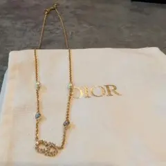 Dior ロゴモチーフ ネックレス