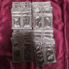 ONE BY KOSE ワンバイコーセー　ザ リンクレス W 試供品 80包のサムネイル