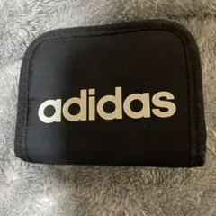 adidas コインケース 黒