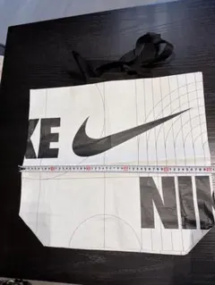 Nike ショッピングバッグ ホワイト/ブラック