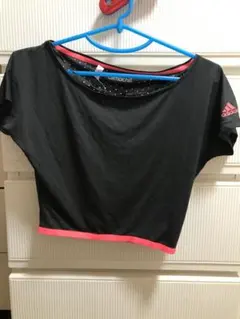 人気商品、新品未使用、タグ付き、定価4,700円以上、アディダス、Ｍサイズ