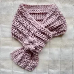 ミニマフラー　ハンドメイドプチマフラー　花モチーフ付き