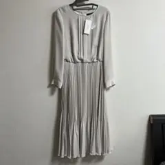 新品　UNTITLED　アンタイトル 定価¥35200 プリーツワンピース　M