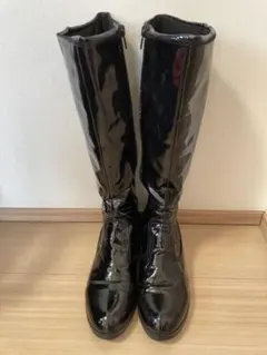 Item thumbnail for item c2962fc7-30cf-4f96-94f9-33ca73a74a18