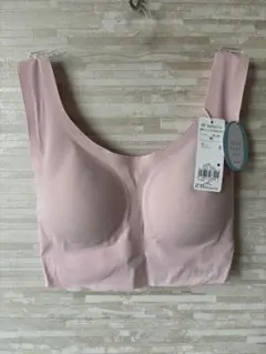 M」トリンプ スロギー ゼロ フィール 綿混タイプ カップ付きハーフトップ