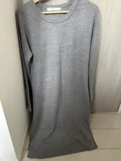グレー Mサイズ ニットワンピース　AZUL
