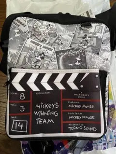 東京ディズニーリゾート ミートミッキー　トートバッグ　ショルダーバッグ お気に入りのぬいぐるみバッジと一緒！東京ディズニーランド