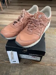 2026年最新】sakuraのスニーカーの人気アイテム - メルカリ