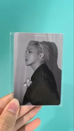 新品⭐️未開封 G-DRAGON ジヨン Übermensch 購入特典 トレカ