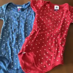 PETIT BATEAUリボン柄ロンパース 青赤 2枚セット