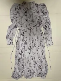 Apuweiser-riche 花柄ワンピース