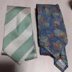 メンズネクタイ青、緑。
