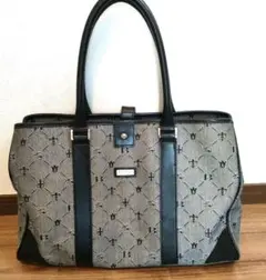 Item thumbnail for item 9c0e582d-091e-4f4d-8a90-0562b8412074