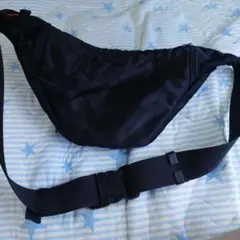 PORTER ブラック ボディバッグ