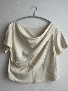 mystic オフショルTシャツ　ベージュのサムネイル