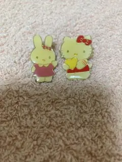 【激レア/当時物】サンリオ ピンバッジ 2個ハローキティ＆キャシー 1997年